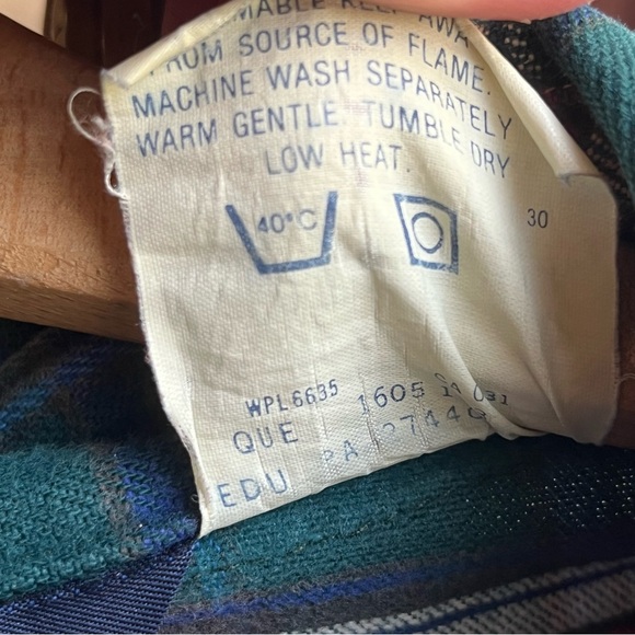 Vintage Woolrich USA Mens Flannel Shirt L Green White Red Blue Plaid Cotton L/S - Picture 9 of 10